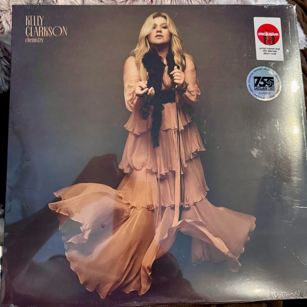 NWT. Kelly Clarkson LP Chemistry - 'orchid' Colored Vinyl With Alternate Cover